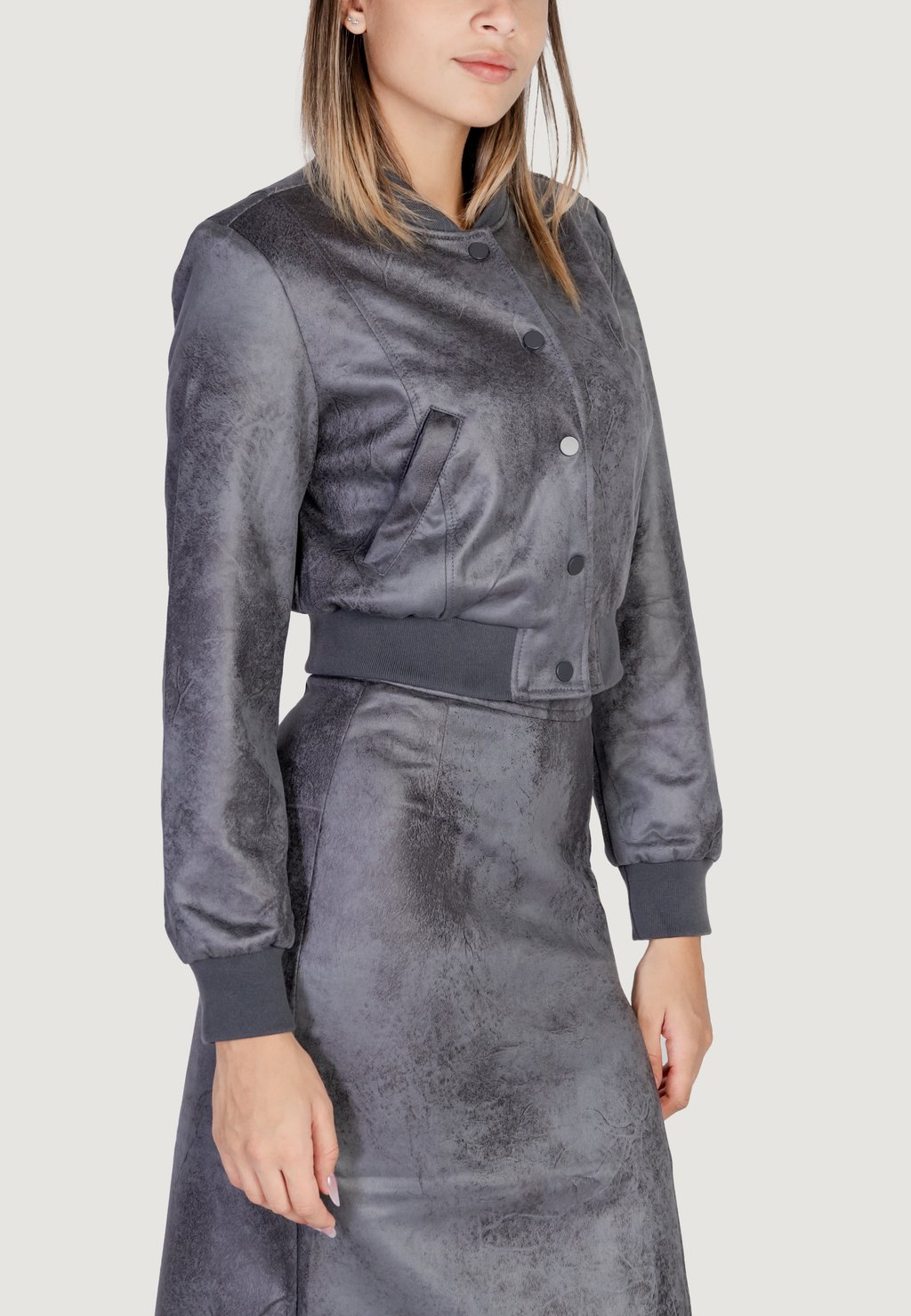 Куртка из искусственной кожи ONLY, серый
Куртка из искусственной кожи ONLY, серый