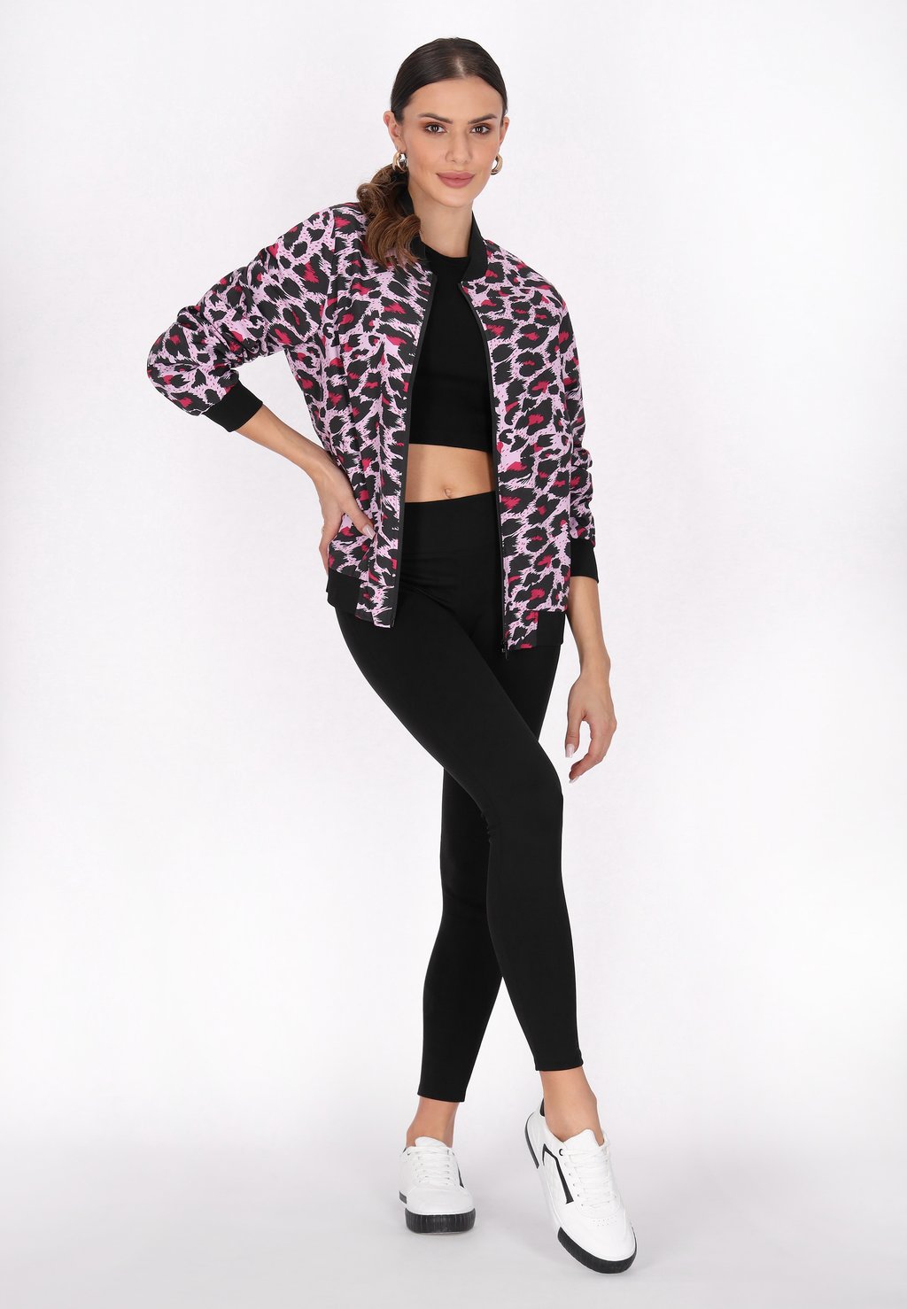 Куртка-бомбер faina, розовый
Куртка-бомбер faina, розовый