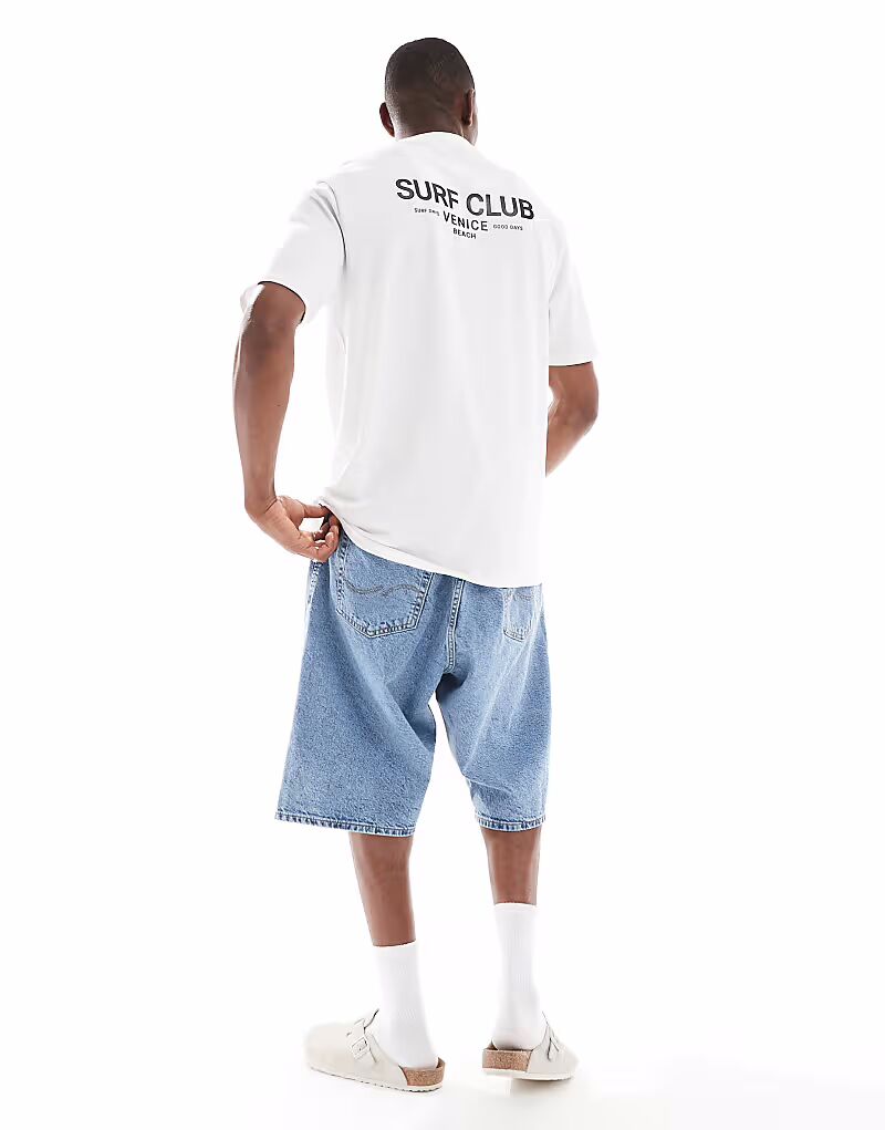 Футболка из потертого хлопка плотностью 220 г/м² с круглым вырезом и принтом на спине в стиле серфинга белого цвета Threadbare
Футболка из потертого хлопка плотностью 220 г/м² с круглым вырезом и принтом на спине в стиле серфинга белого цвета Threadbare