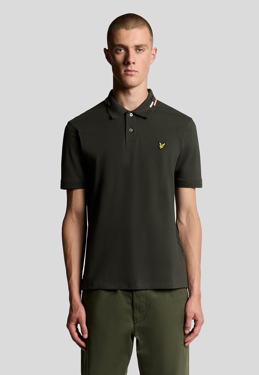Поло Lyle & Scott SS TIPPED, X Gunmetal Foam/Grey, Серый, Поло Lyle & Scott SS TIPPED, X Gunmetal Foam/Grey
Поло Lyle & Scott SS TIPPED, X Gunmetal Foam/Grey, Серый, Поло Lyle & Scott SS TIPPED, X Gunmetal Foam/Grey