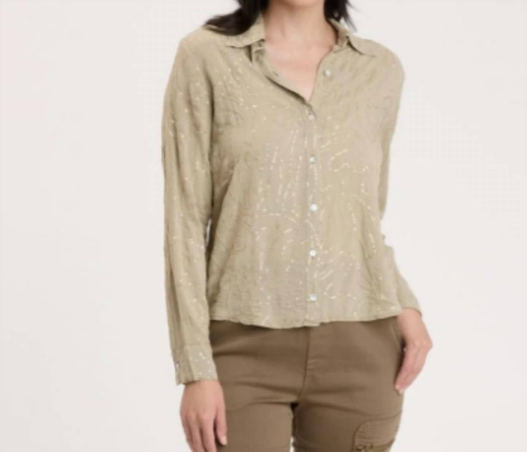 Рубашка женская XCVI, цвет sand lime pigment
Рубашка женская XCVI, цвет sand lime pigment