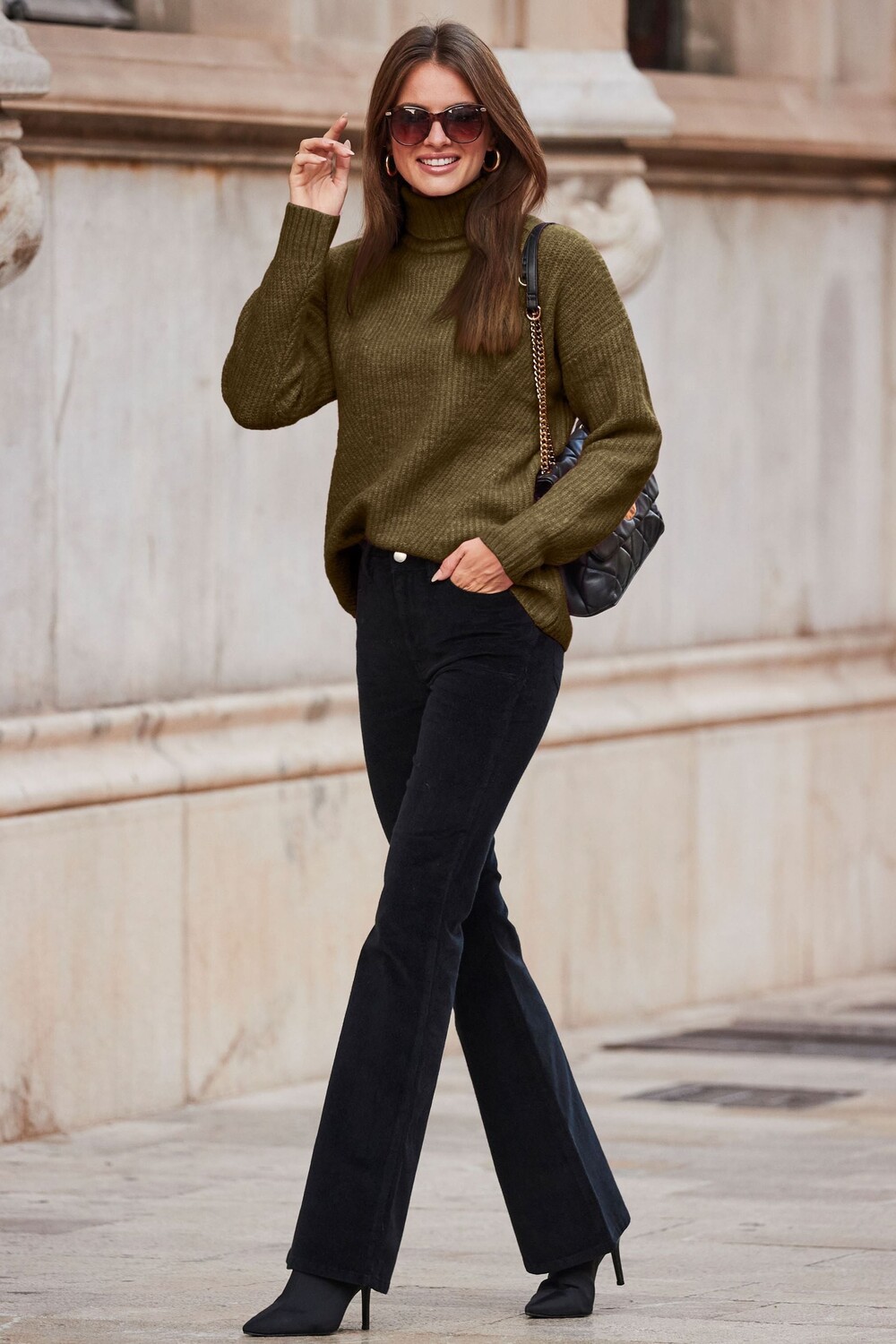 С водолазкой вязаным узором Sosandar, зеленый
С водолазкой вязаным узором Sosandar, зеленый