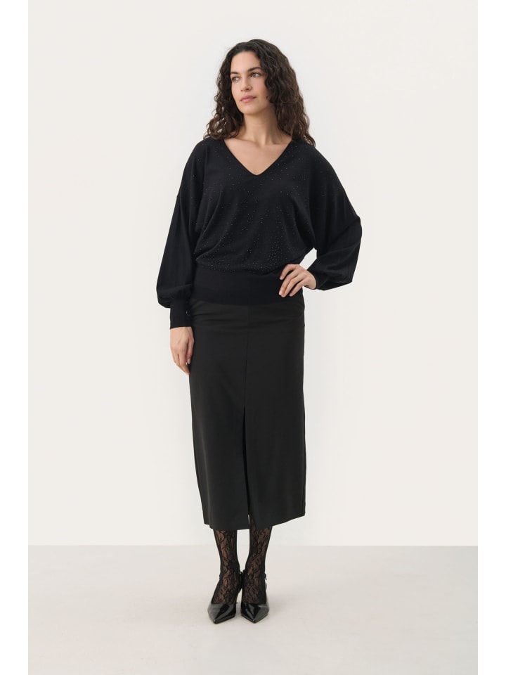 Свитер прямого кроя MaceaPW с черными стразами PART TWO
Свитер прямого кроя MaceaPW с черными стразами PART TWO