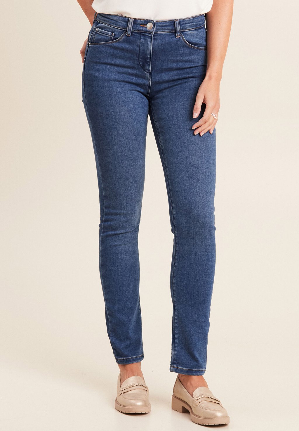 Джинсы облегающего кроя Breal, деним
Джинсы облегающего кроя Breal, деним