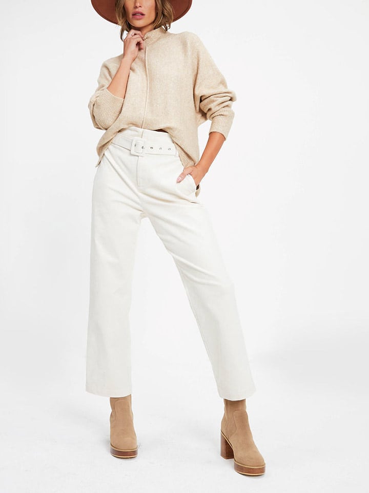 Бежевый свитер Milan Kiss
Бежевый свитер Milan Kiss