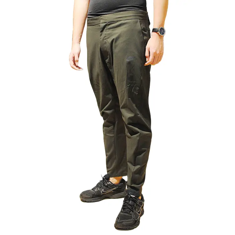 Брюки спортивные утепленные Nike, зеленый
Брюки спортивные утепленные Nike, зеленый