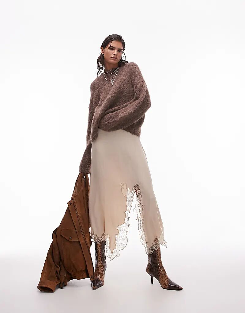 Свободный джемпер с круглым вырезом из высококачественной альпаки шоколадного цвета Topshop
Свободный джемпер с круглым вырезом из высококачественной альпаки шоколадного цвета Topshop