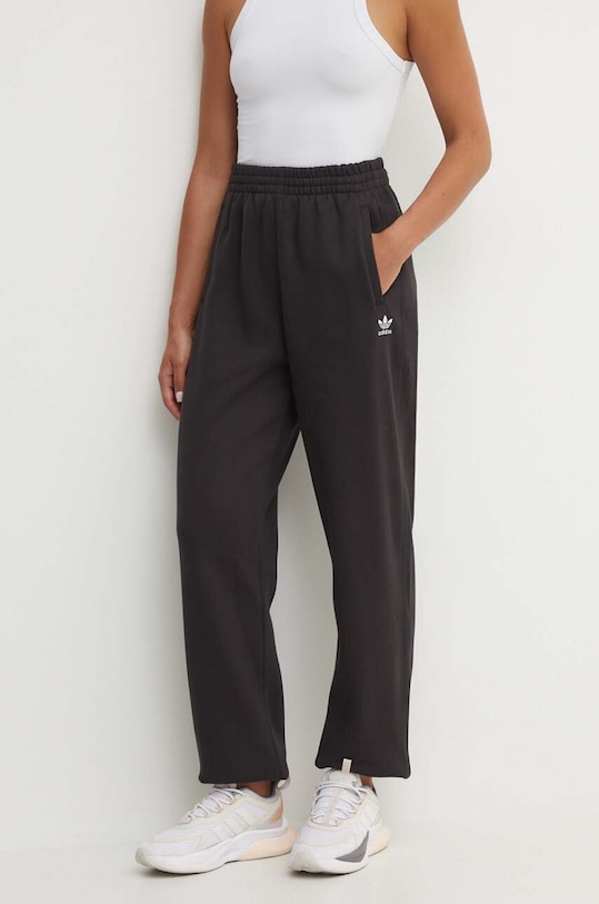 Брюки спортивные Essential Adidas Originals, черный
Брюки спортивные Essential Adidas Originals, черный