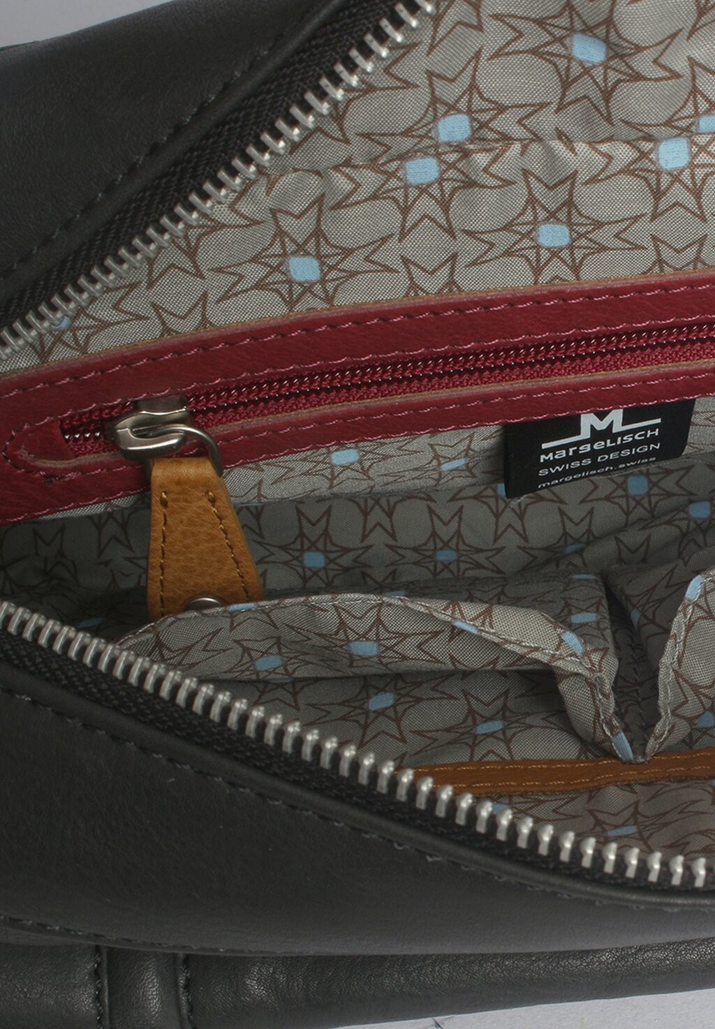 Сумка через плечо EBEL 1 Margelisch, черный
Сумка через плечо EBEL 1 Margelisch, черный