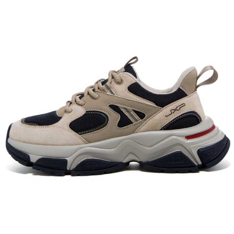 Низкие массивные кроссовки мужские песочные темно-синие Jeep
Низкие массивные кроссовки мужские песочные темно-синие Jeep