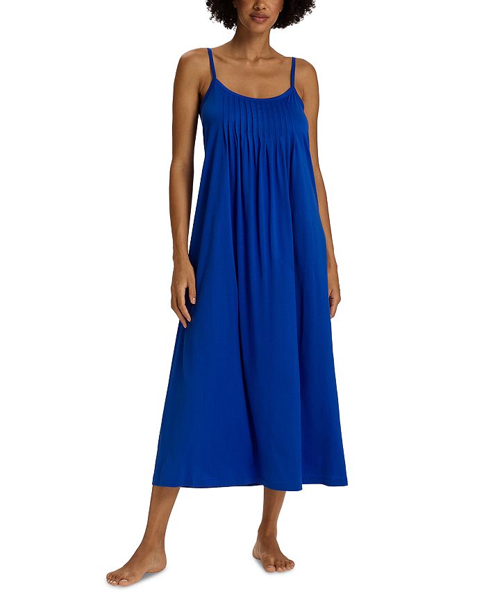Женское платье Juliet с плиссированной юбкой и тонкими бретелями Hanro, синий
Женское платье Juliet с плиссированной юбкой и тонкими бретелями Hanro, синий