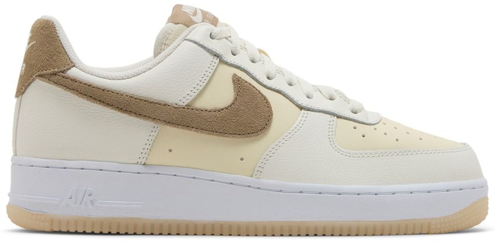 Кроссовки Nike Air Force 1 Low '07 LV8 цвета кокосового молока и хаки 
Кроссовки Nike Air Force 1 Low '07 LV8 цвета кокосового молока и хаки