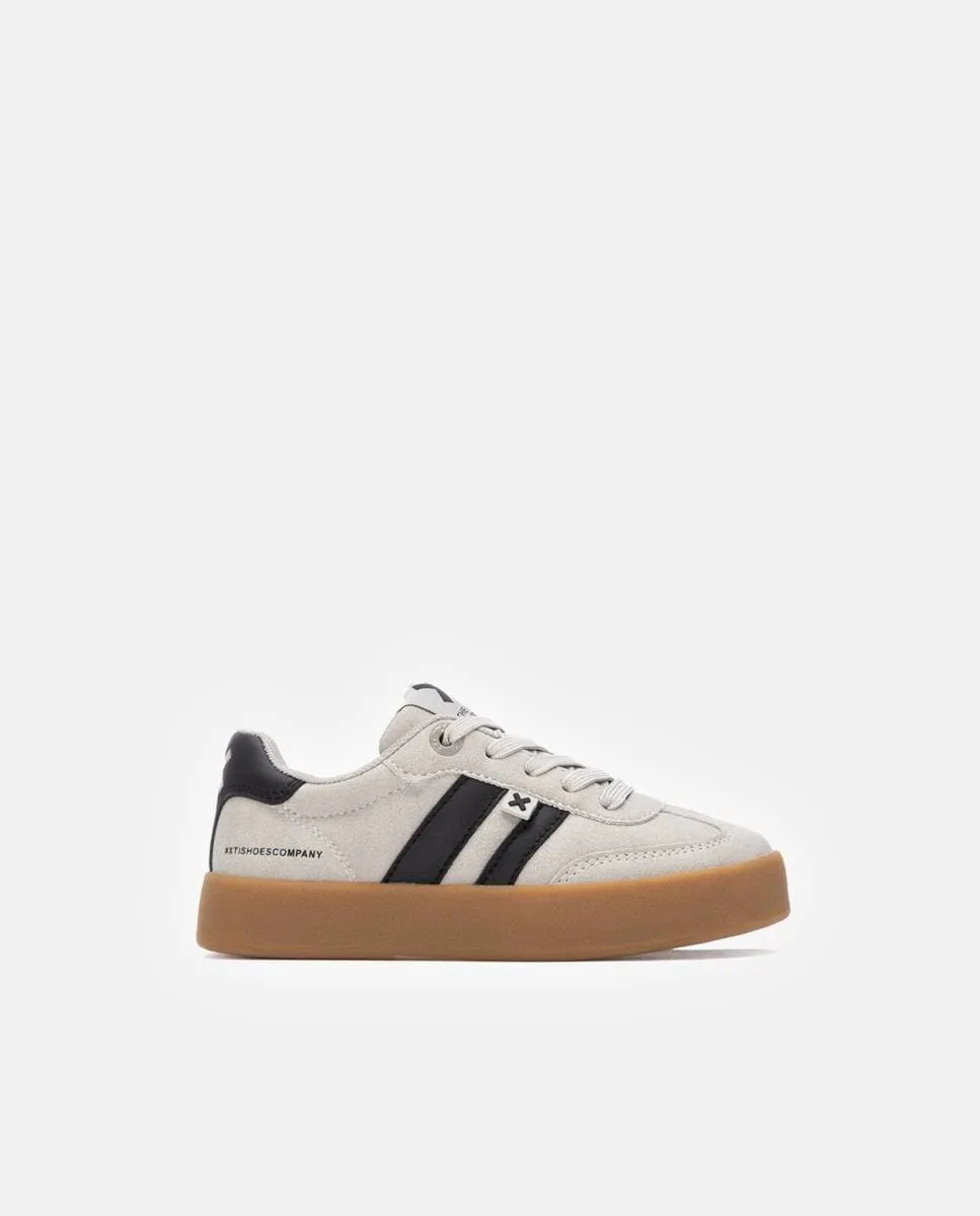 Детские кеды с резиновой подошвой и шнурками Xti, серый
Детские кеды с резиновой подошвой и шнурками Xti, серый