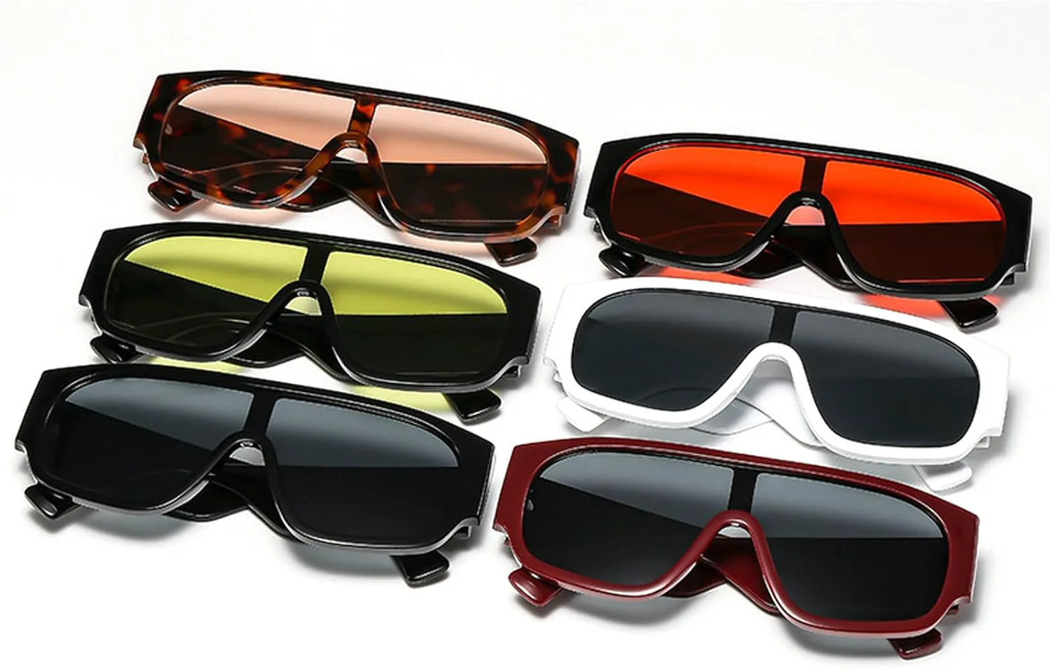 Модные солнцезащитные очки-пилот для женщин в винтажном ретро-стиле, большие квадратные солнцезащитные очки для женщин, черные, с защитой от УФ-излучения mincl, C1
Модные солнцезащитные очки-пилот для женщин в винтажном ретро-стиле, большие квадратные солнцезащитные очки для женщин, черные, с защитой от УФ-излучения mincl, C1