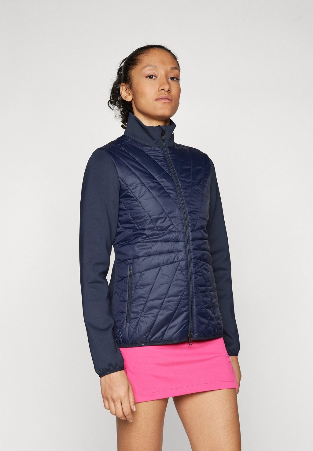 Куртка для активного отдыха HOLMA HYBRID JACKET J.LINDEBERG Sports, темно-синий
Куртка для активного отдыха HOLMA HYBRID JACKET J.LINDEBERG Sports, темно-синий