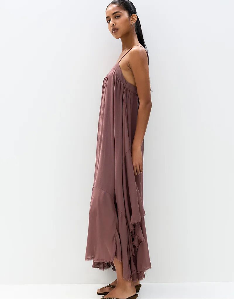 Платье миди Pull&Bear с асимметричным подолом коричневого цвета
Платье миди Pull&Bear с асимметричным подолом коричневого цвета