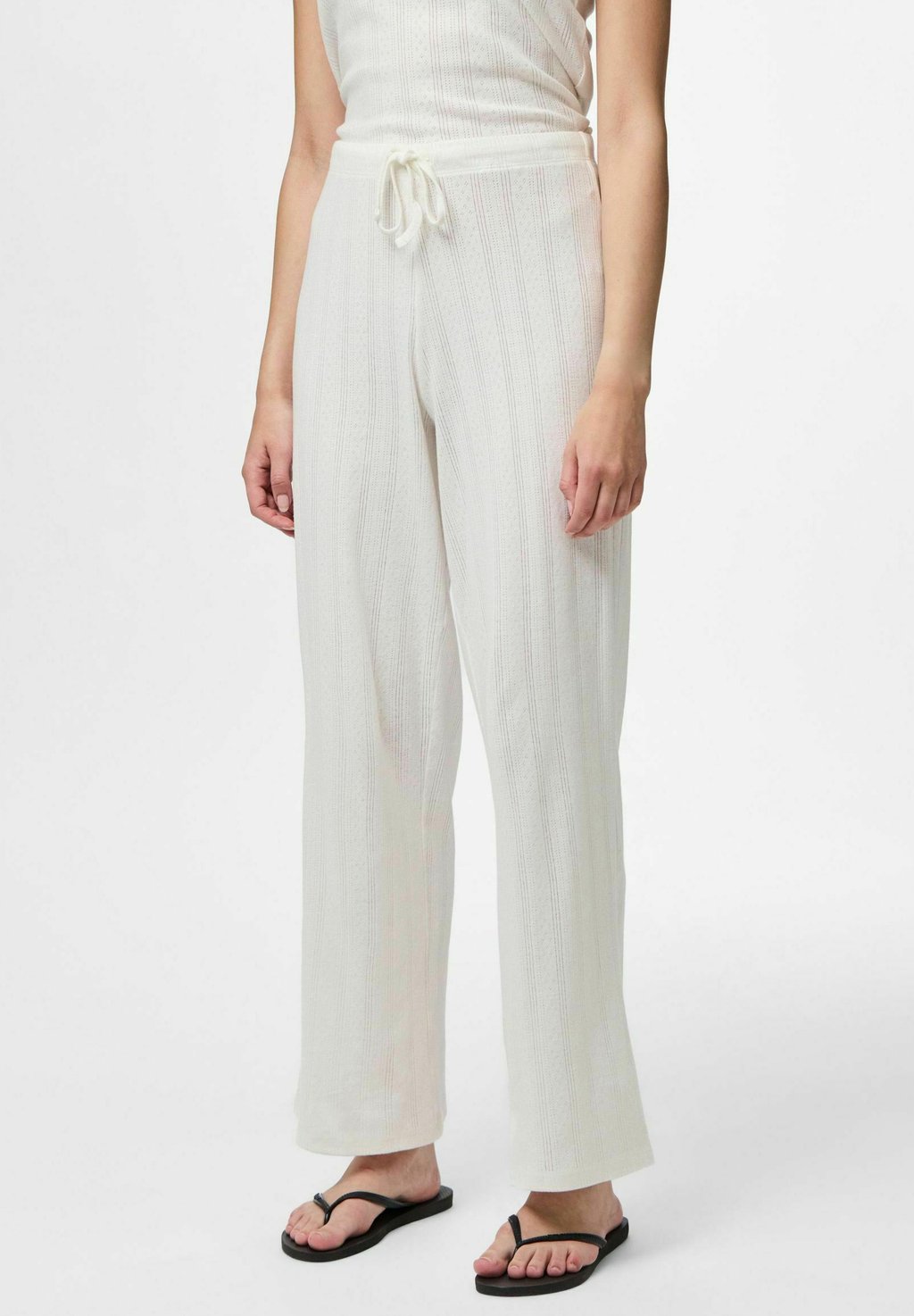 Брюки PCMARIE POINTELLE Pieces, кремовый
Брюки PCMARIE POINTELLE Pieces, кремовый