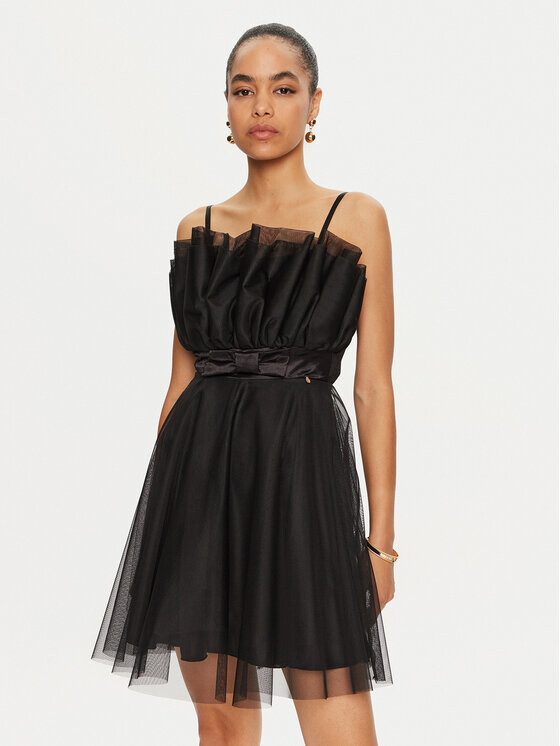 Коктейльное платье стандартного кроя Rinascimento, черный
Коктейльное платье стандартного кроя Rinascimento, черный