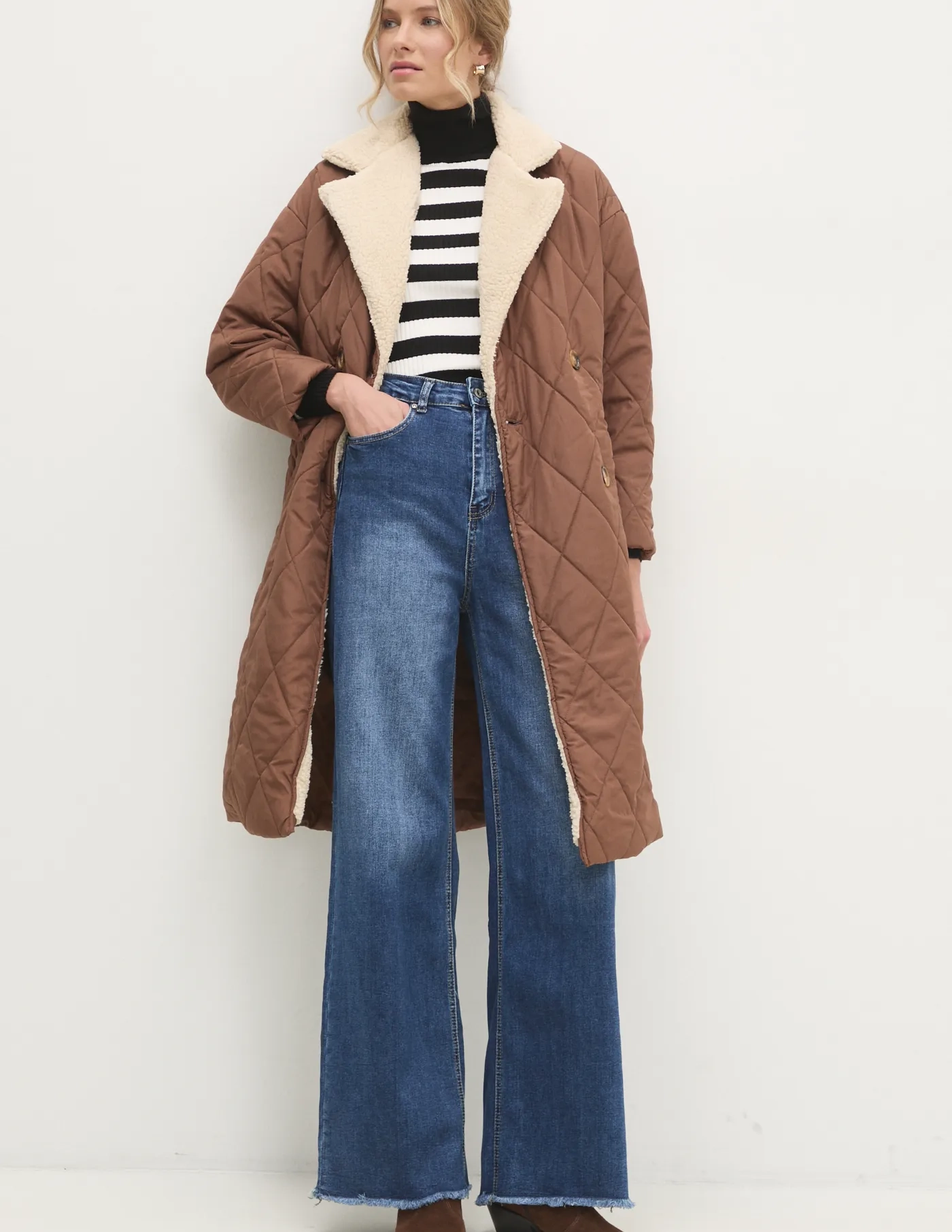 Плащ Answear Lab, коричневый
Плащ Answear Lab, коричневый