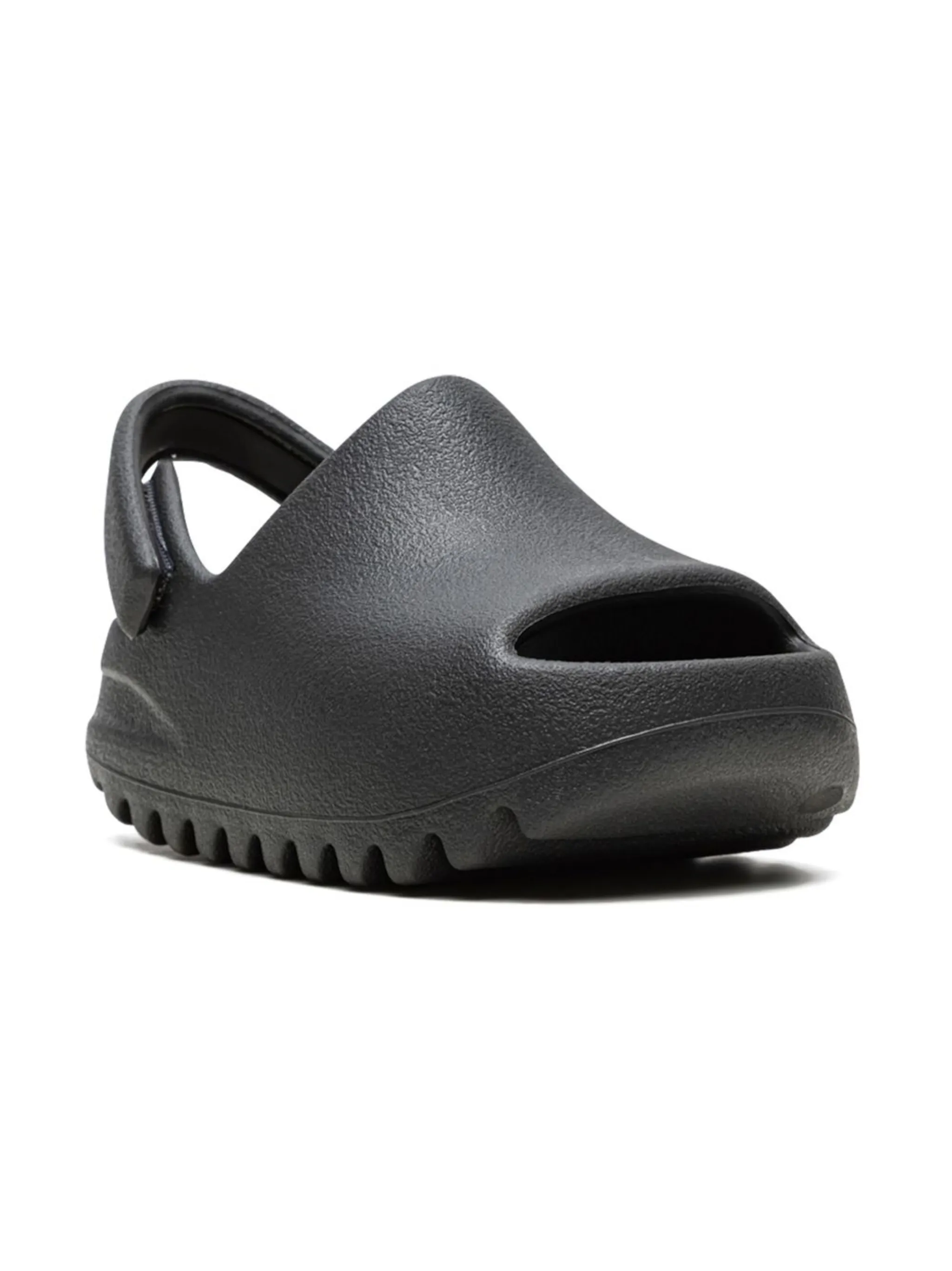 Шлепанцы Yeezy Onyx Adidas Yeezy Kids, черный
Шлепанцы Yeezy Onyx Adidas Yeezy Kids, черный