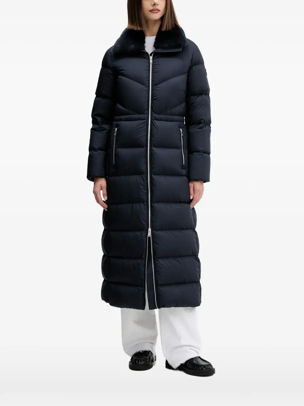 Удлиненная куртка с меховой отделкой Moose Knuckles, синий
Удлиненная куртка с меховой отделкой Moose Knuckles, синий
