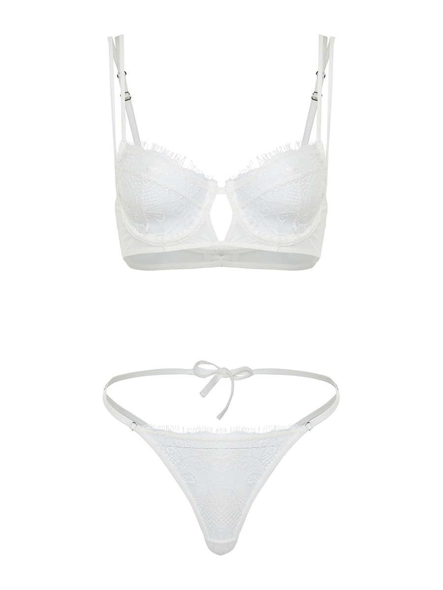 Комплекты нижнего белья Балконет Trendyol, белый
Комплекты нижнего белья Балконет Trendyol, белый