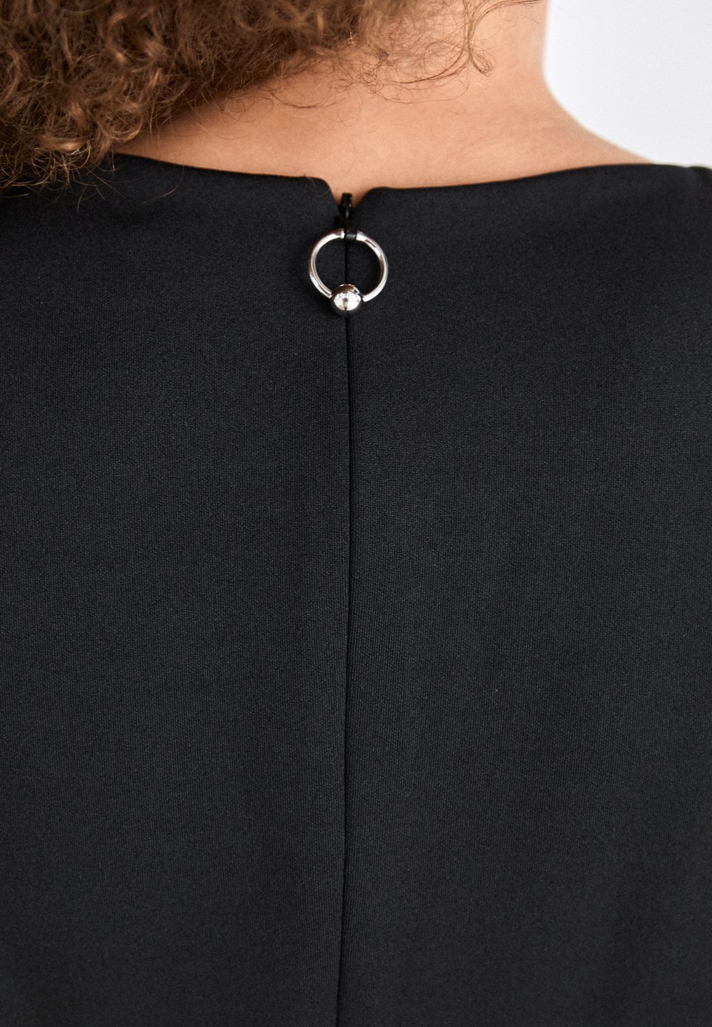 Коктейльное платье / Вечернее платье KENTY HUGO, черный
Коктейльное платье / Вечернее платье KENTY HUGO, черный