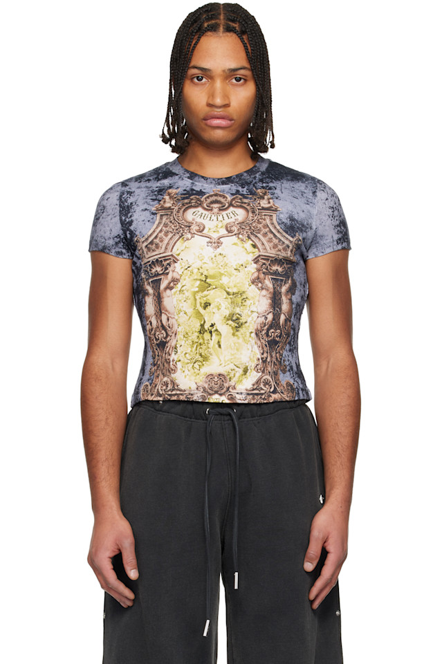 Jean Paul Gaultier Футболка сине-бежевого цвета «синий медальон»
Jean Paul Gaultier Футболка сине-бежевого цвета «синий медальон»