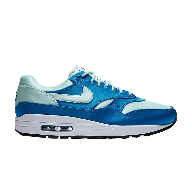 Кроссовки Nike Air Max 1 'Satin Pack - Blue Igloo', синий
Кроссовки Nike Air Max 1 'Satin Pack - Blue Igloo', синий