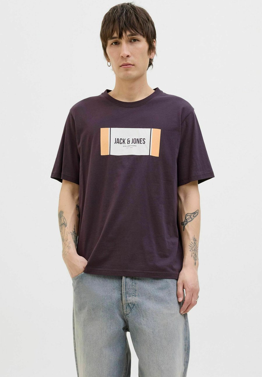 Футболка Jack & Jones LOGO , Plum Perfect/Purple, Фиолетовый, Футболка Jack & Jones LOGO , Plum Perfect/Purple
Футболка Jack & Jones LOGO , Plum Perfect/Purple, Фиолетовый, Футболка Jack & Jones LOGO , Plum Perfect/Purple