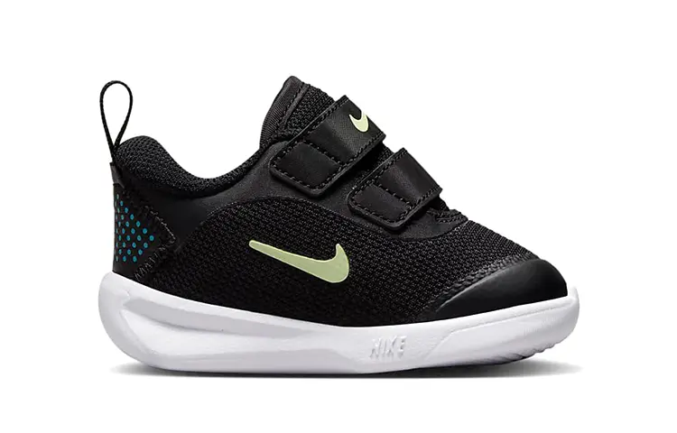 Кроссовки Nike Omni для малышей TD
Кроссовки Nike Omni для малышей TD