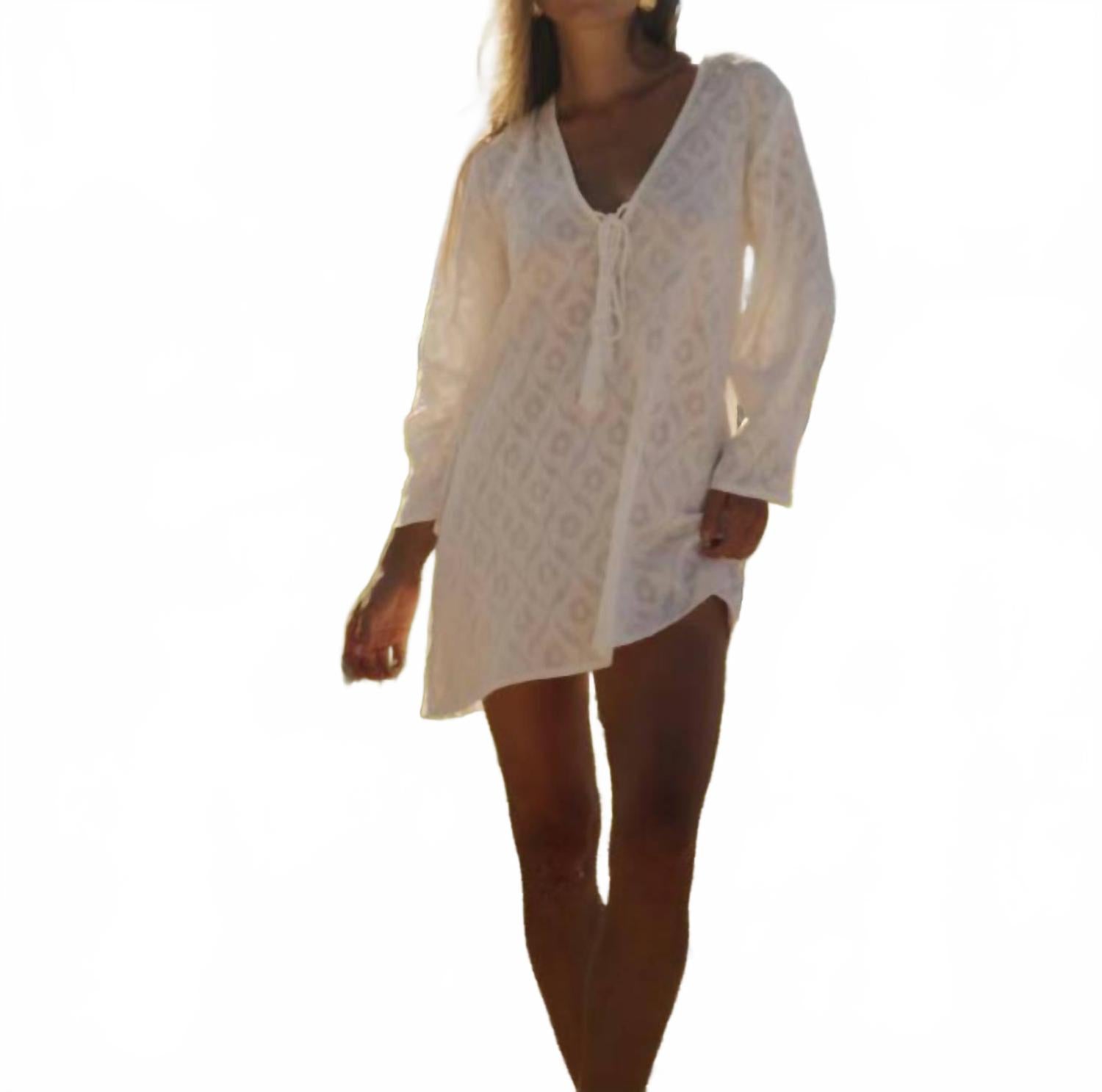 Женское платье Siena с рукавами-колокольчиками в белом цвете Sitano
Женское платье Siena с рукавами-колокольчиками в белом цвете Sitano