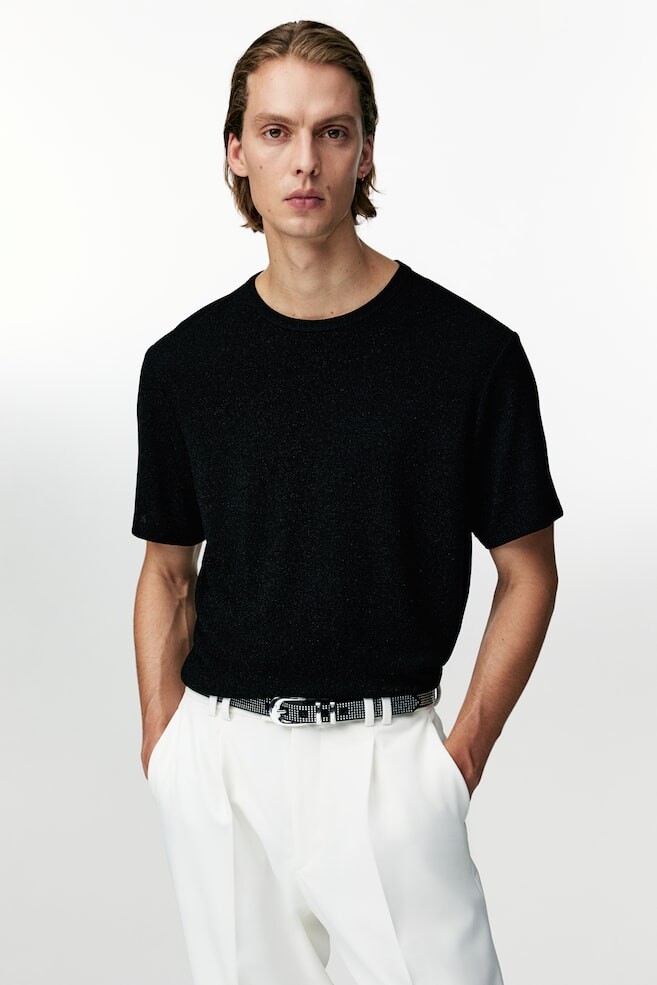 Блестящая футболка обычного кроя H&M, черный 
Блестящая футболка обычного кроя H&M, черный