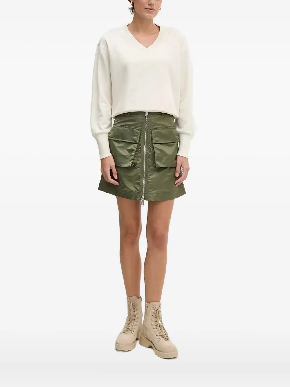 Толстовка с V-образным вырезом и кристаллами Aeronautica Militare, нейтральный
Толстовка с V-образным вырезом и кристаллами Aeronautica Militare, нейтральный