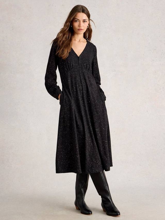 Платье Megan A-Line миди с блестками из джерси White Stuff
Платье Megan A-Line миди с блестками из джерси White Stuff