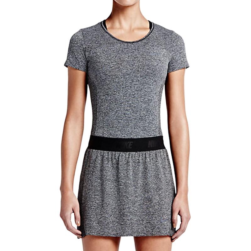 Футболка женская черная Nike
Футболка женская черная Nike