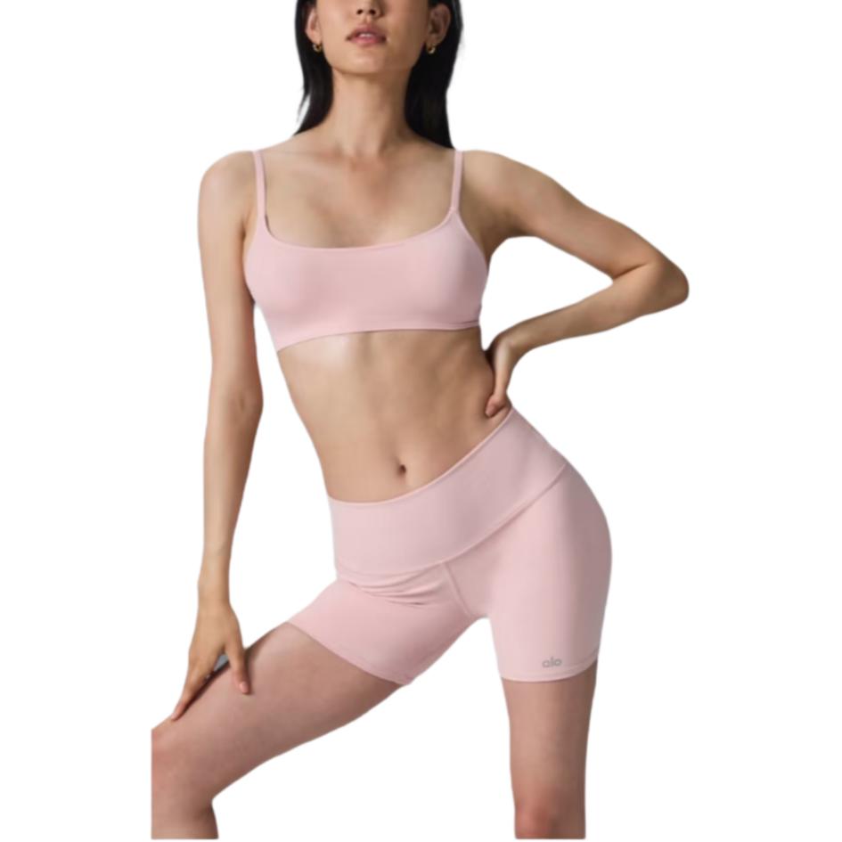 Alo Yoga Женское спортивное нижнее белье
Alo Yoga Женское спортивное нижнее белье