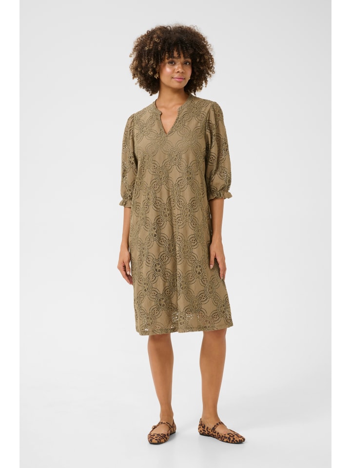 Платье до колена CULTURE
Платье до колена CULTURE