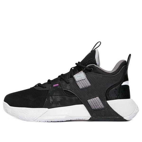 Кроссовки шокируют игру 2 Anta, черный
Кроссовки шокируют игру 2 Anta, черный