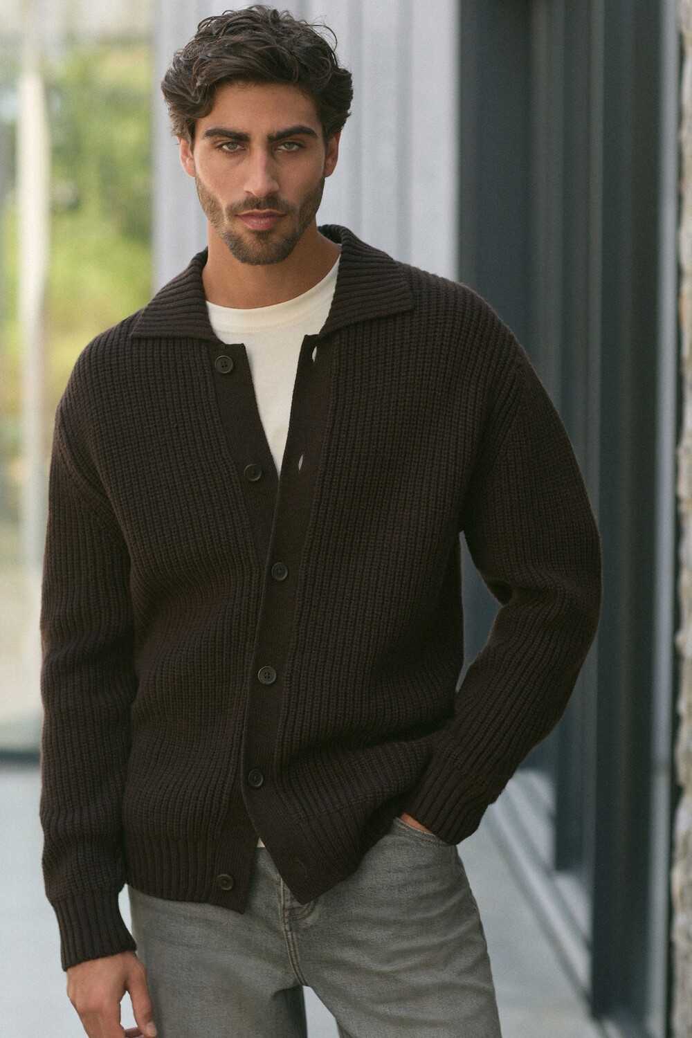 Джемпер стандартного покроя с отделкой из шерсти, с застежкой на пуговицы Next, коричневый
Джемпер стандартного покроя с отделкой из шерсти, с застежкой на пуговицы Next, коричневый