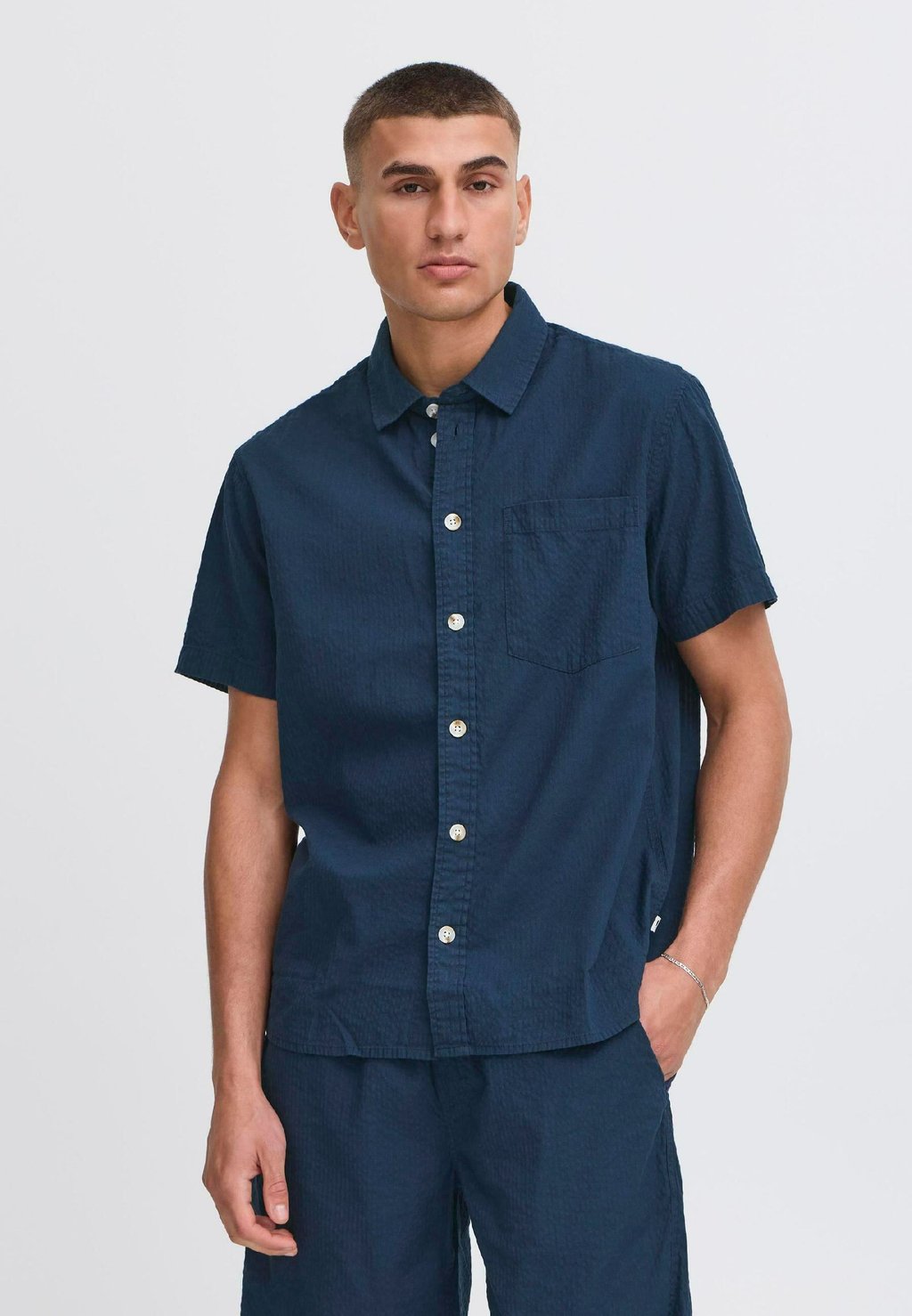 Рубашка PALLE Solid, синий
Рубашка PALLE Solid, синий