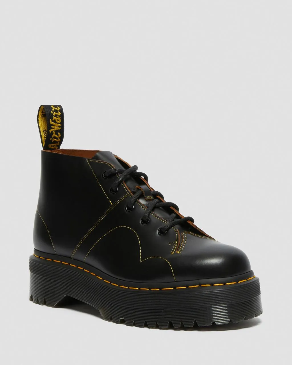 Dr. Martens Церковные ботинки обезьяны на платформе, цвет Black — Vintage Smooth
Dr. Martens Церковные ботинки обезьяны на платформе, цвет Black — Vintage Smooth