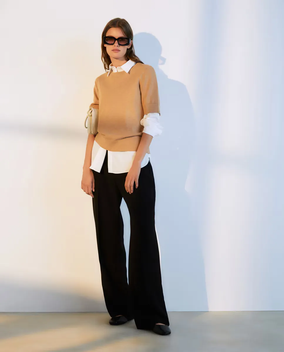 Женские однотонные широкие брюки со шлевками для ремня и пуговицей спереди Woman El Corte Inglés, черный
Женские однотонные широкие брюки со шлевками для ремня и пуговицей спереди Woman El Corte Inglés, черный