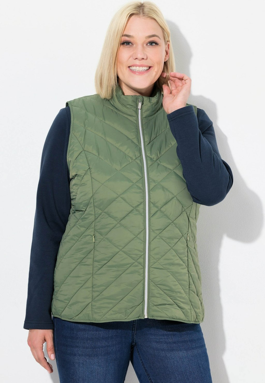 Жилет HYPRAR WATER REPELLENT Ulla Popken, хаки
Жилет HYPRAR WATER REPELLENT Ulla Popken, хаки