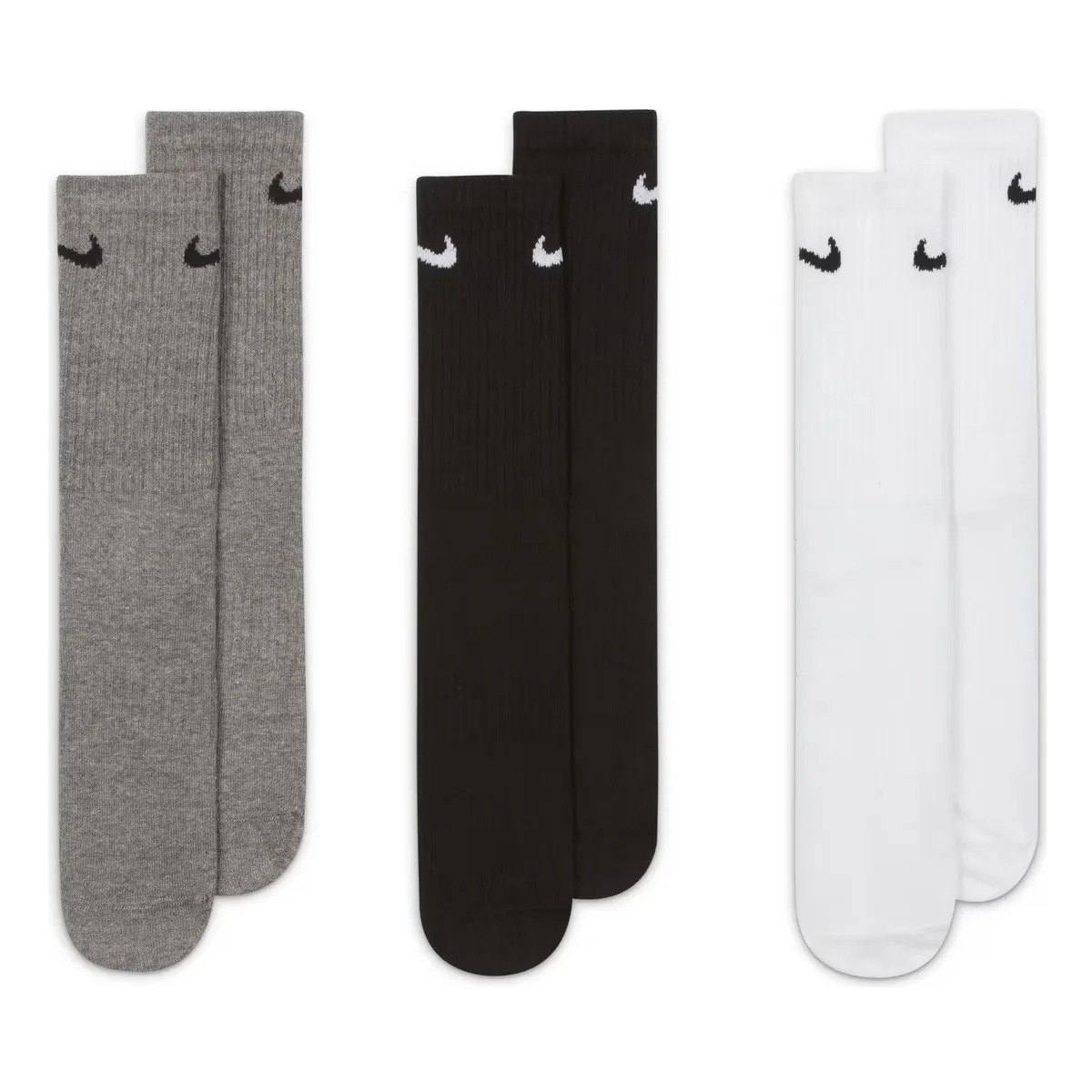 Набор из 3 пар повседневных легких носков Nike, многоцветный
Набор из 3 пар повседневных легких носков Nike, многоцветный