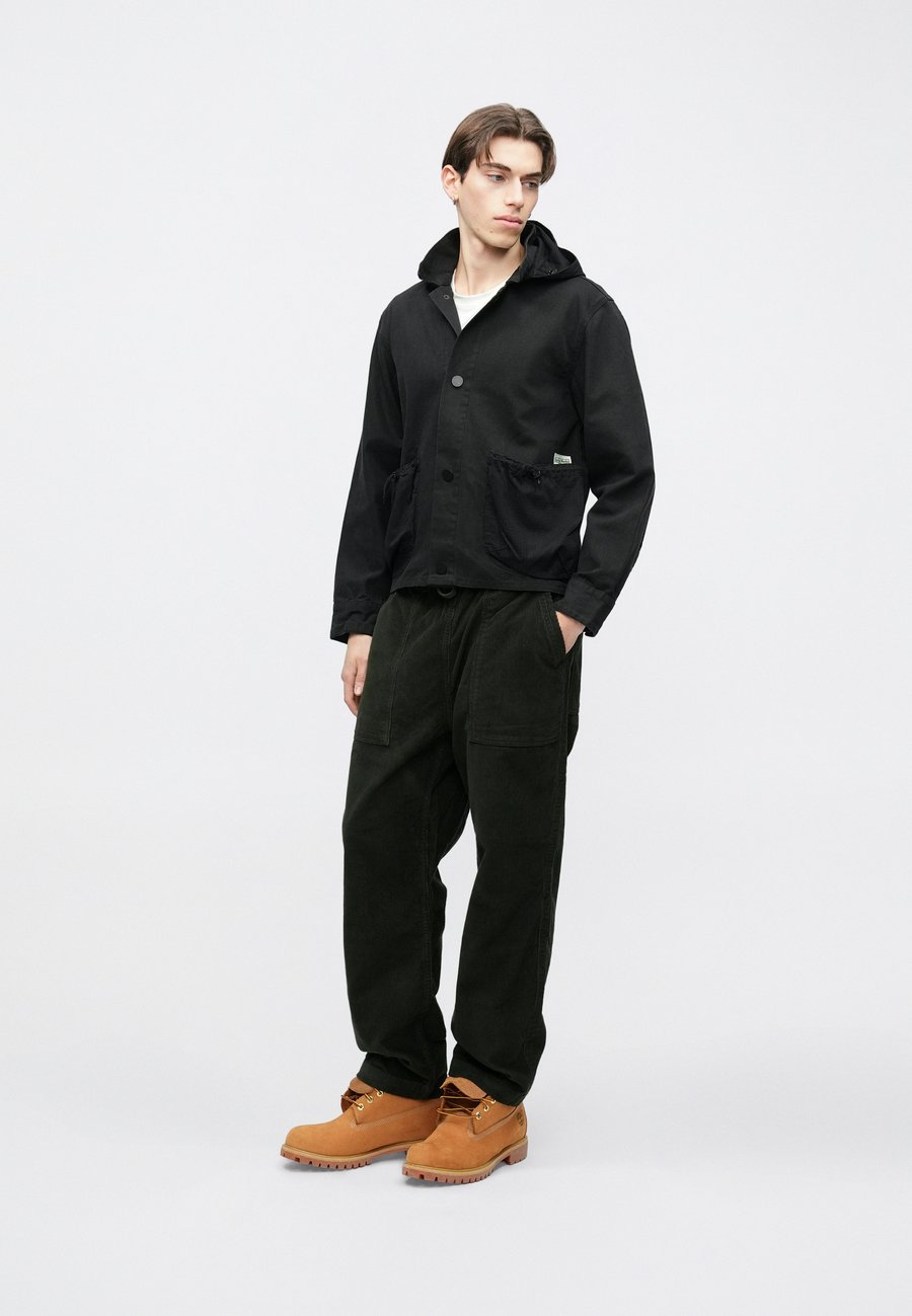 Брюки Service Works CHEF PANTS UNISEX, Coppice/Dark Green
Брюки Service Works CHEF PANTS UNISEX, Coppice/Dark Green