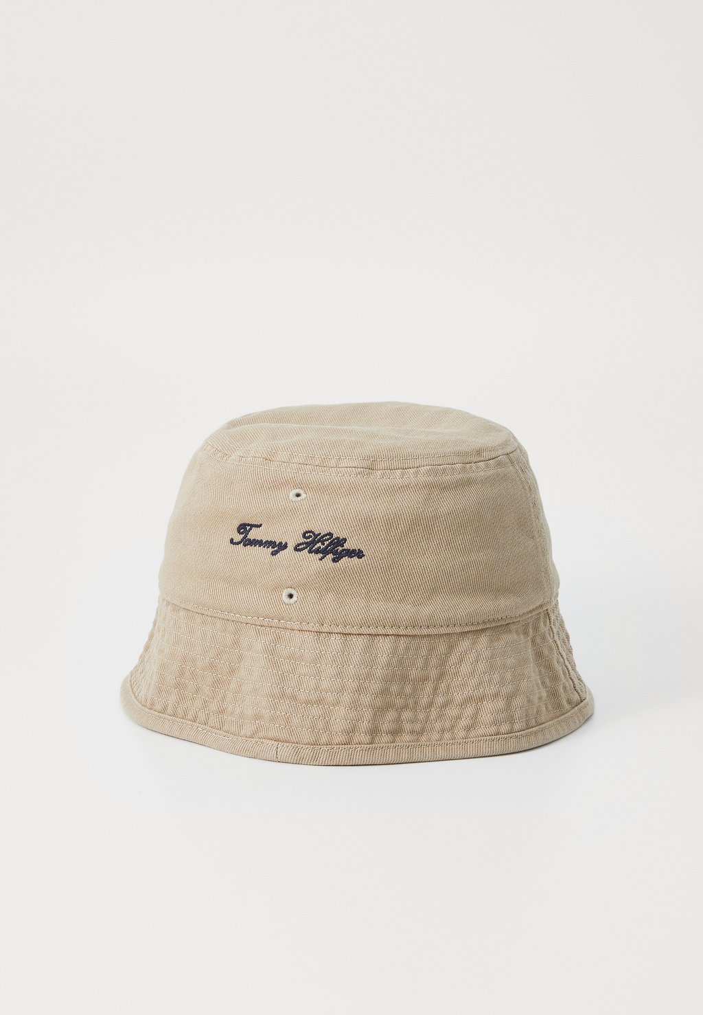 Панама SEASONAL FLAG WASH BUCKET HAT Tommy Hilfiger, бежевый
Панама SEASONAL FLAG WASH BUCKET HAT Tommy Hilfiger, бежевый