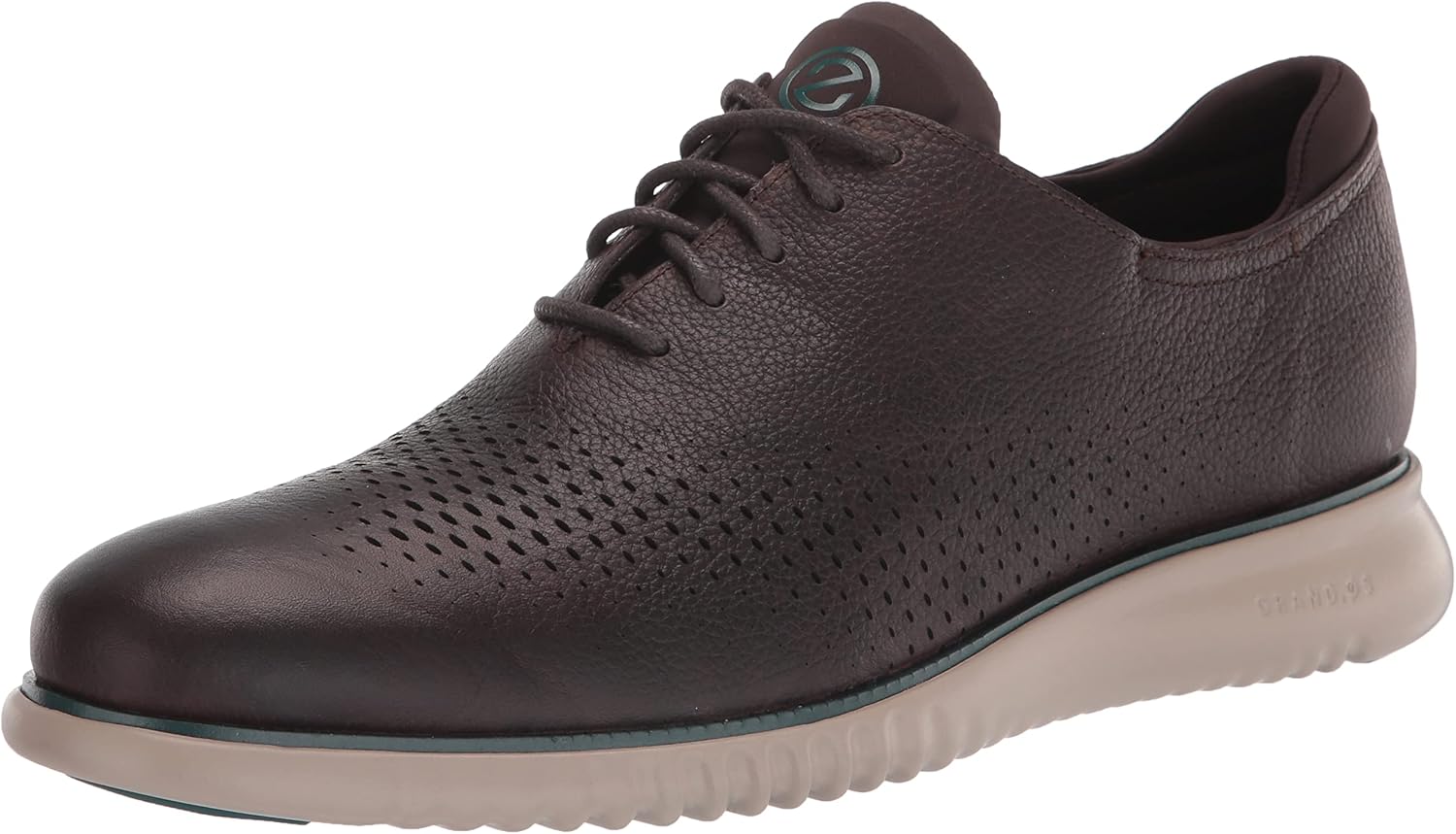 Мужские оксфорды Cole Haan 2.Zerogrand с лазерной перфорацией
Мужские оксфорды Cole Haan 2.Zerogrand с лазерной перфорацией