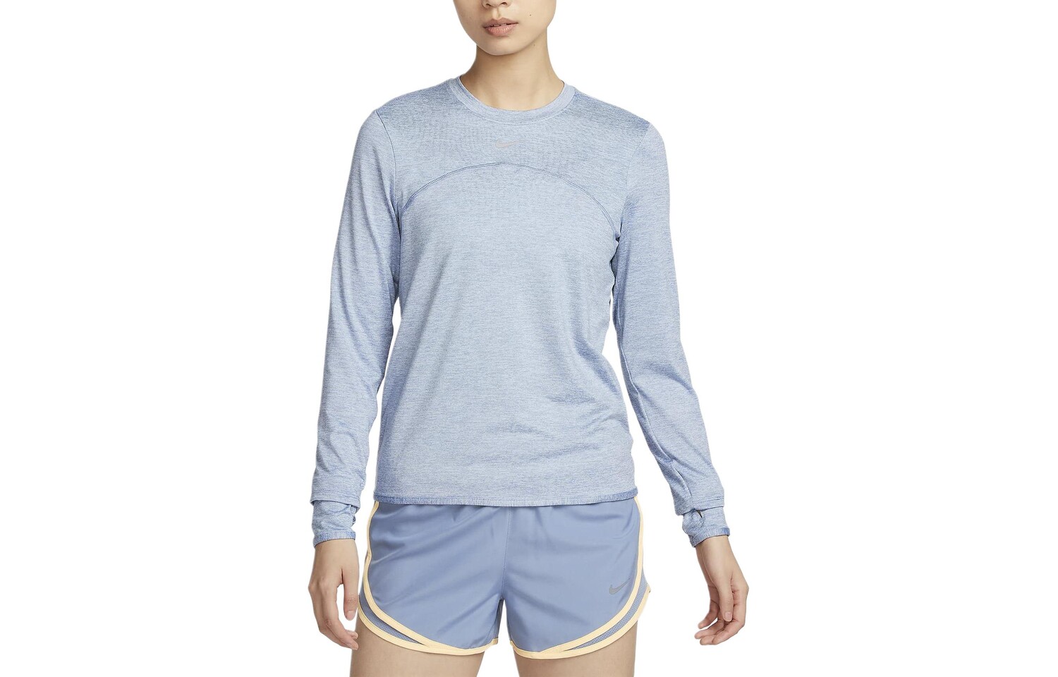 Футболка женская светло-голубая Nike
Футболка женская светло-голубая Nike