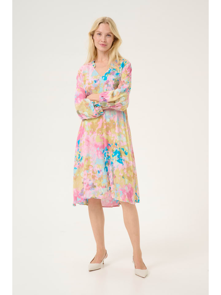 Платье до колена CULTURE
Платье до колена CULTURE